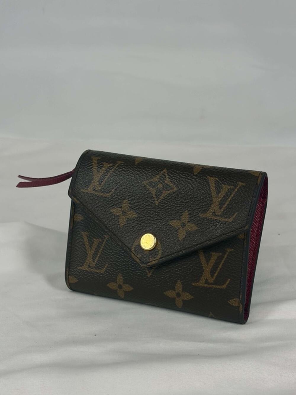 Louis Vuitton Victorine wallet in Monogram canvas SPB JA-368821